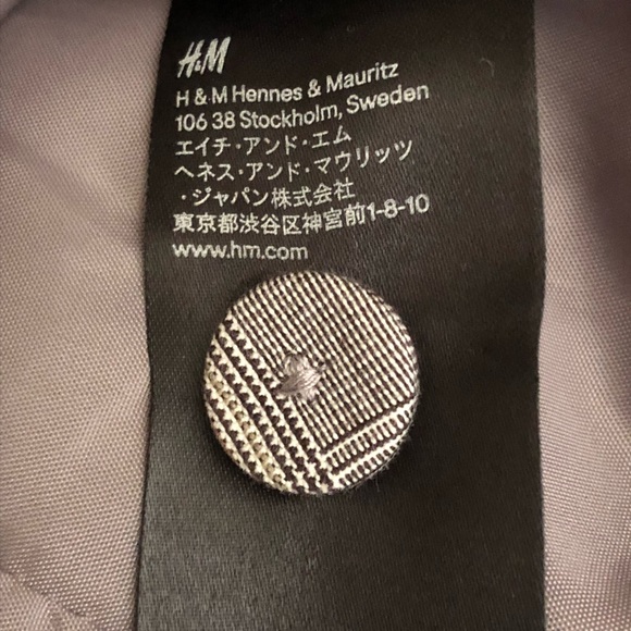 H&M Plaid Vest - Picture 6 of 6